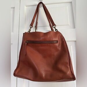 American Leather Luxurious Brown Shoulder Bag with Spacious Design